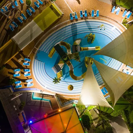 Hotel Pegasos World 4*
